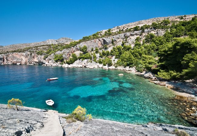 Zimmeranmietung in Hvar - Zimmer in Hvar-Stadt mit Meerblick, Balkon, Klimaanlage, W-LAN (4858-5) Zimmeranmietung in Hvar - Zimmer in Hvar-Stadt mit Meerblick, Balkon, Klimaanlage, W-LAN (4858-5)