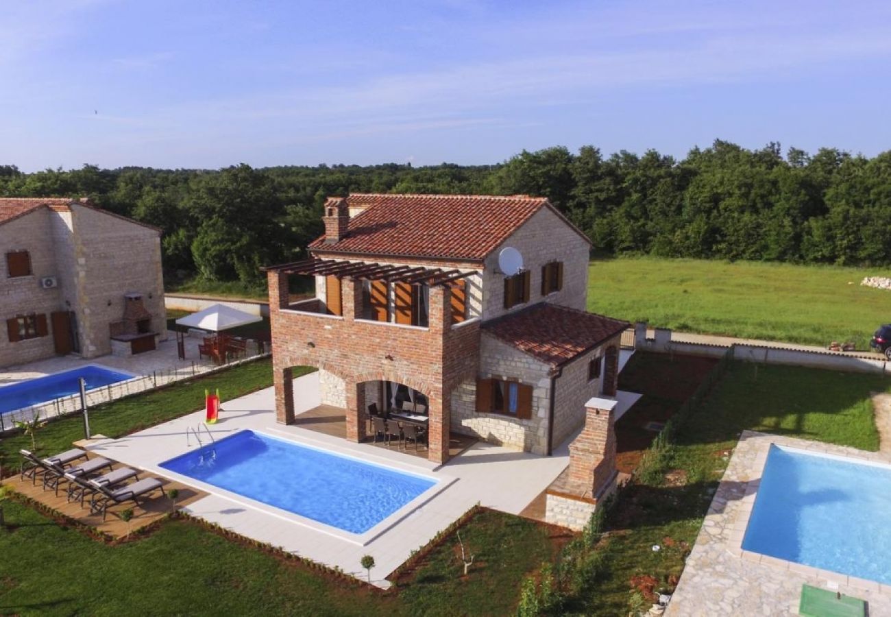 Ferienhaus in Svetvincenat - Ferienhaus in Svetvinčenat mit Terrasse, Klimaanlage, W-LAN, Waschmaschine (4843-1)