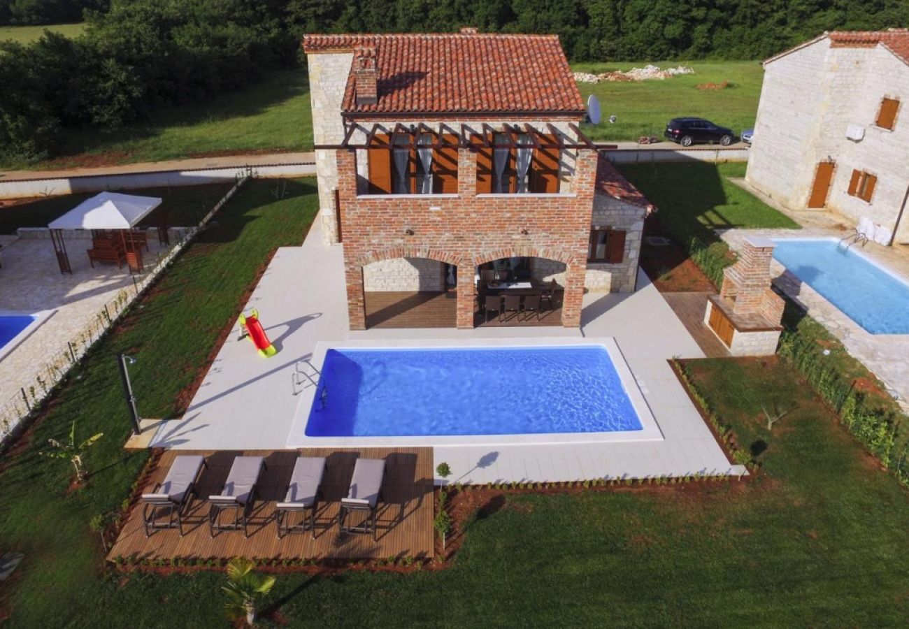 Ferienhaus in Svetvincenat - Ferienhaus in Svetvinčenat mit Terrasse, Klimaanlage, W-LAN, Waschmaschine (4843-1)