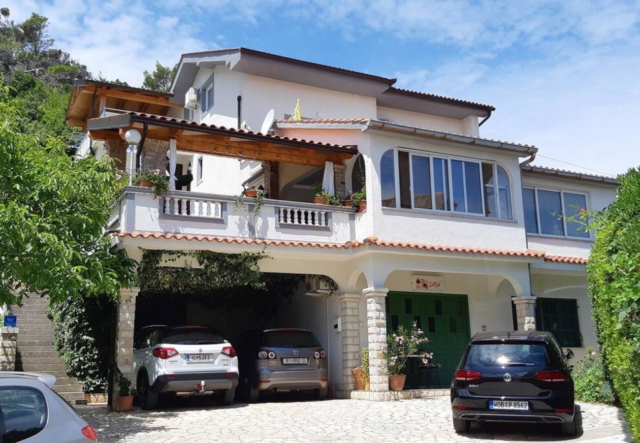 Ferienwohnung in Supetarska Draga - Ferienwohnung in Supetarska Draga mit Meerblick, Balkon, Klimaanlage, W-LAN (4861-1)