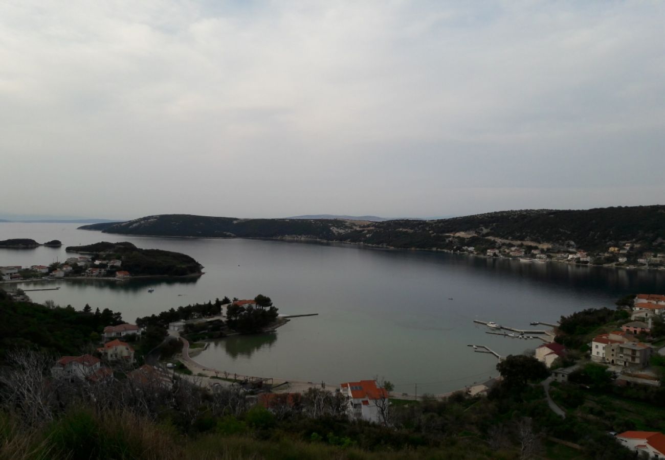 Ferienwohnung in Supetarska Draga - Ferienwohnung in Supetarska Draga mit Meerblick, Balkon, Klimaanlage, W-LAN (4861-1)