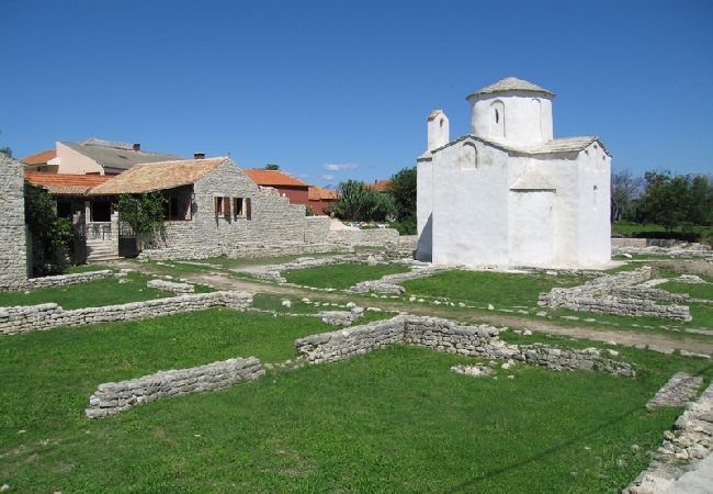 Ferienwohnung in Nin - Ferienwohnung in Nin mit Loggia, Klimaanlage, W-LAN (4869-5) Ferienwohnung in Nin - Ferienwohnung in Nin mit Loggia, Klimaanlage, W-LAN (4869-5)