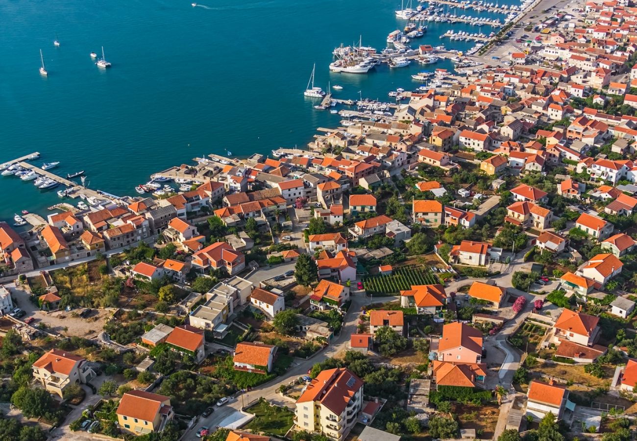 Ferienwohnung in Tisno - Ferienwohnung in Tisno mit Meerblick, Balkon, Klimaanlage, W-LAN (4874-4)