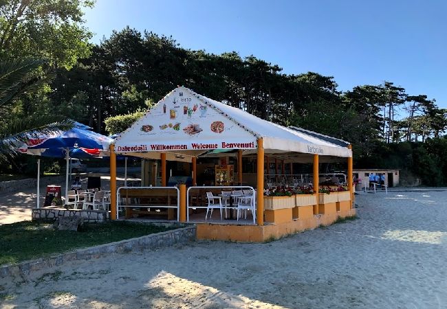 Ferienwohnung in Lopar - Ferienwohnung in Lopar mit Balkon, Klimaanlage, W-LAN, Waschmaschine (4885-1) Ferienwohnung in Lopar - Ferienwohnung in Lopar mit Balkon, Klimaanlage, W-LAN, Waschmaschine (4885-1)