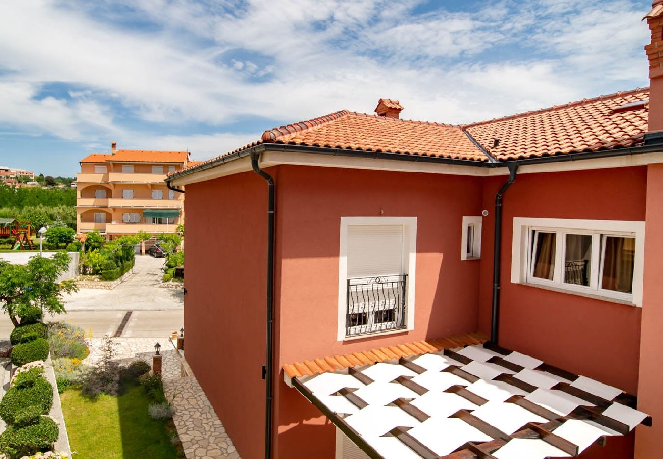 Ferienwohnung in Lopar - Ferienwohnung in Lopar mit Balkon, Klimaanlage, W-LAN, Waschmaschine (4885-2)