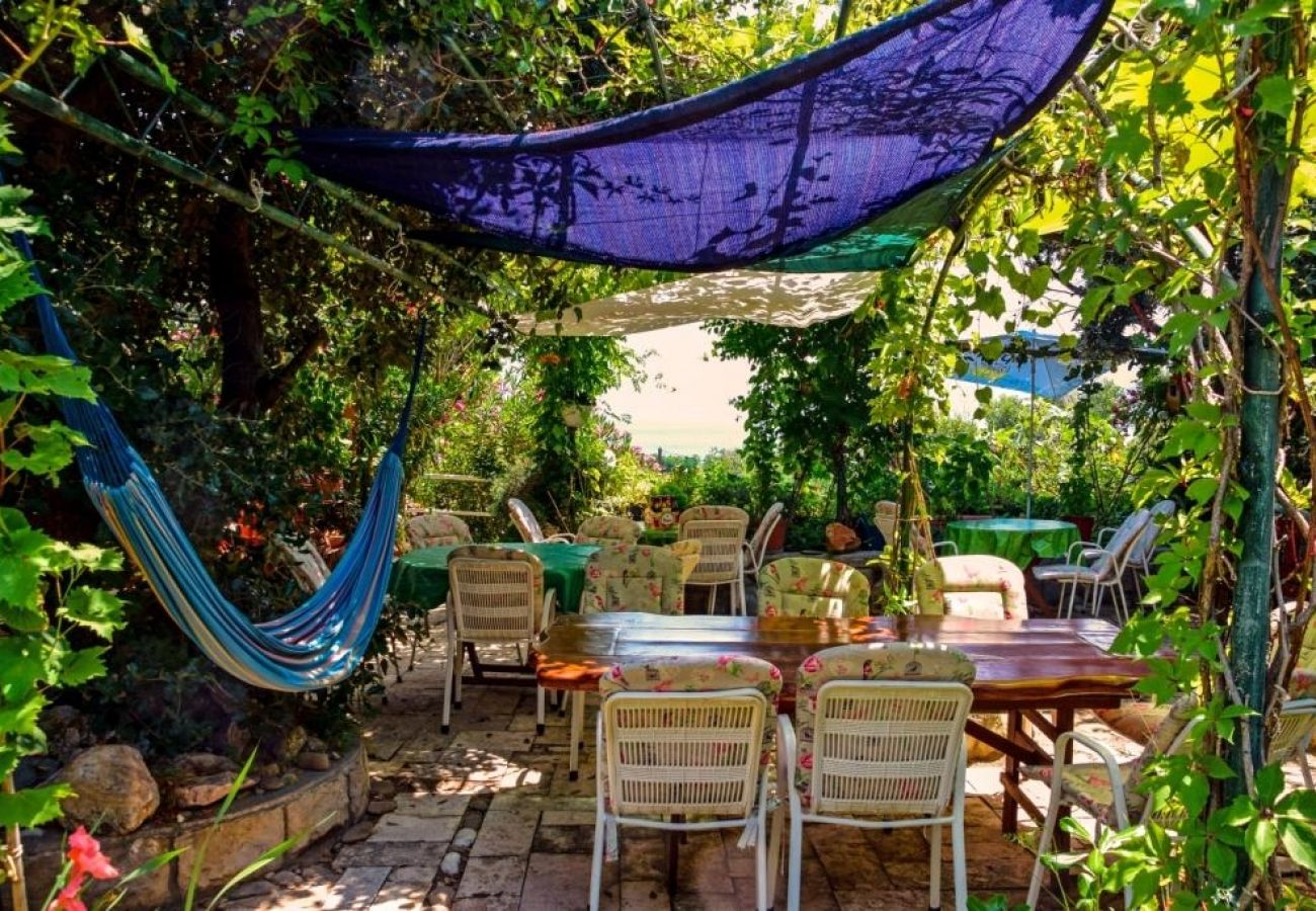 Ferienwohnung in Lopar - Ferienwohnung in Lopar mit Meerblick, Balkon, Klimaanlage, W-LAN (4855-1)