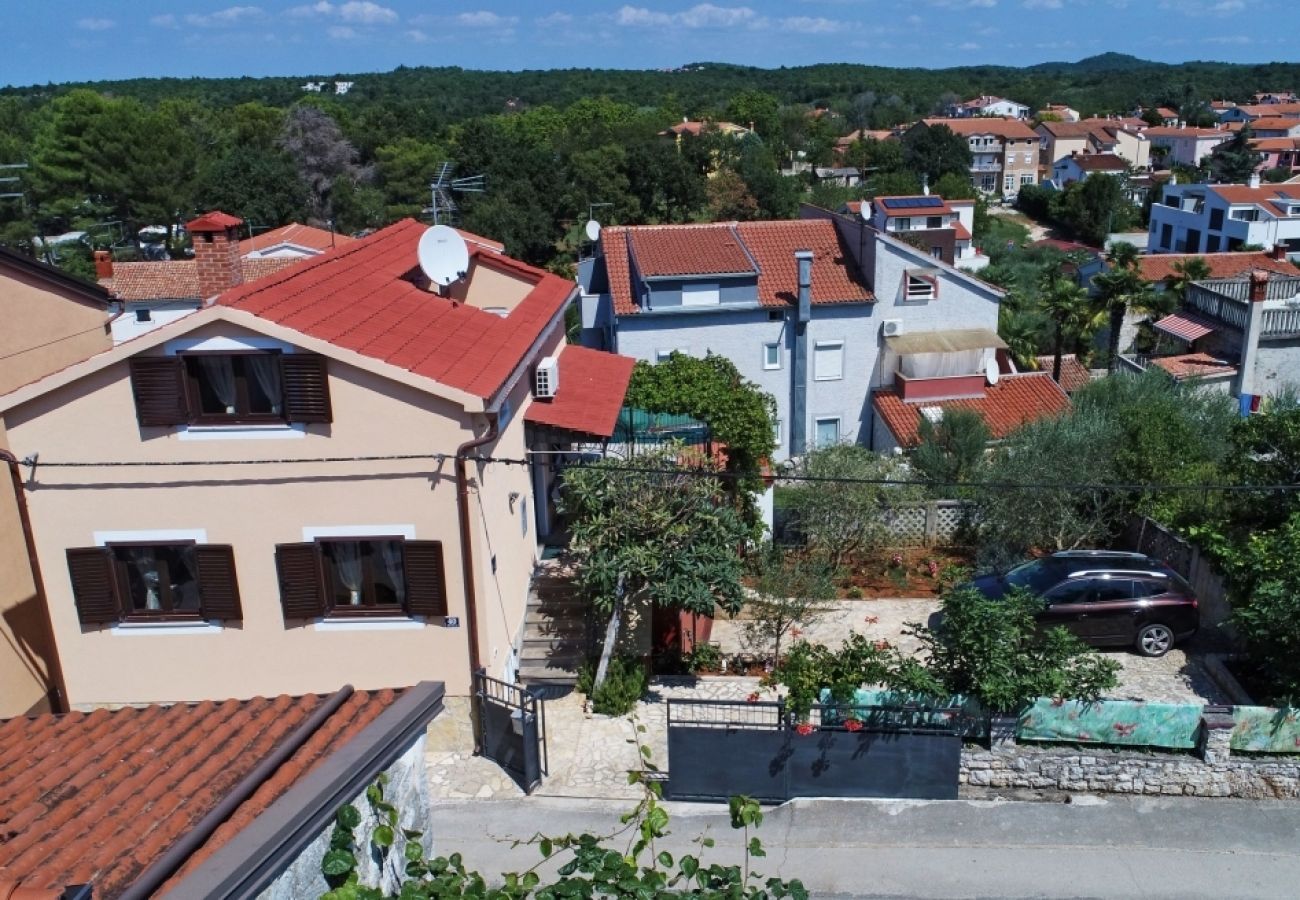 Ferienwohnung in Funtana - Ferienwohnung in Funtana mit Meerblick, Terrasse, Klimaanlage, W-LAN (4879-1)