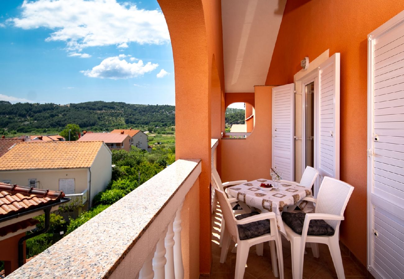 Ferienwohnung in Lopar - Ferienwohnung in Lopar mit Balkon, Klimaanlage, W-LAN, Waschmaschine (4886-4)