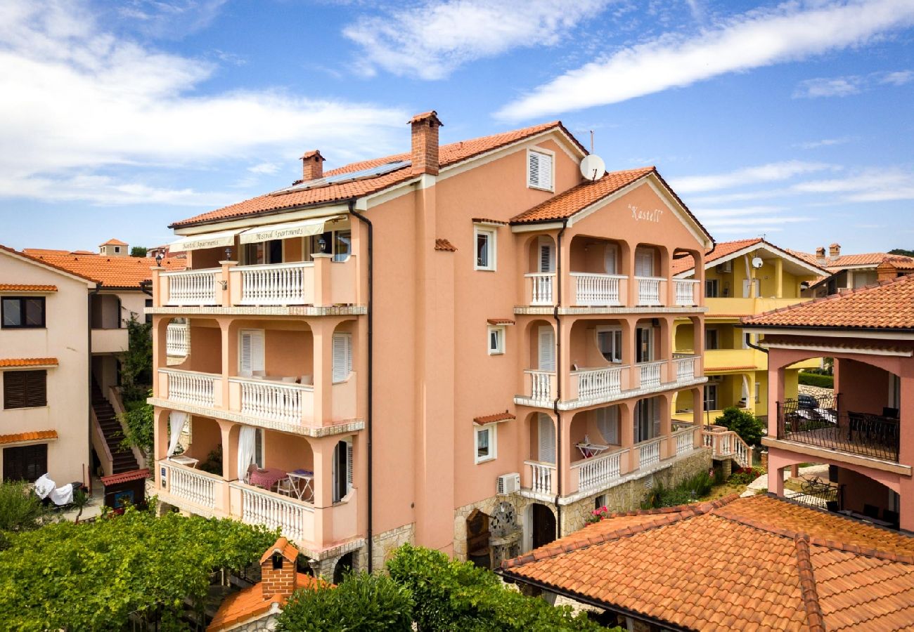 Ferienwohnung in Lopar - Ferienwohnung in Lopar mit Balkon, Klimaanlage, W-LAN, Waschmaschine (4886-4)