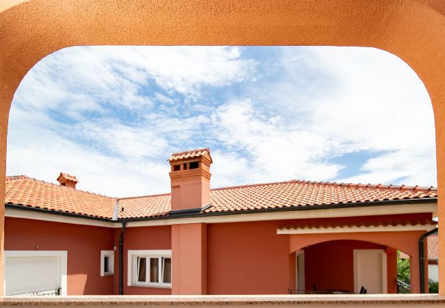 Ferienwohnung in Lopar - Ferienwohnung in Lopar mit Balkon, Klimaanlage, W-LAN, Waschmaschine (4886-2) Ferienwohnung in Lopar - Ferienwohnung in Lopar mit Balkon, Klimaanlage, W-LAN, Waschmaschine (4886-2)