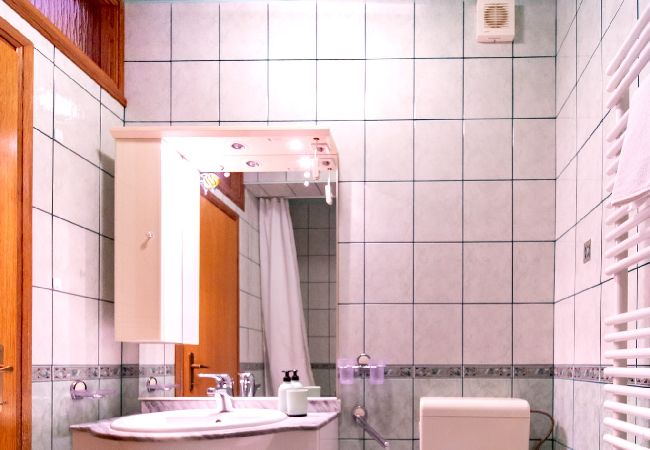 Ferienwohnung in Lopar - Ferienwohnung in Lopar mit Balkon, Klimaanlage, W-LAN, Waschmaschine (4886-2) Ferienwohnung in Lopar - Ferienwohnung in Lopar mit Balkon, Klimaanlage, W-LAN, Waschmaschine (4886-2)