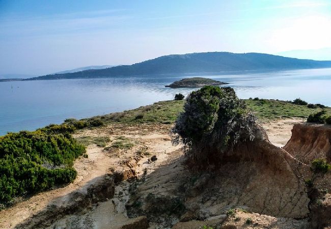Ferienwohnung in Lopar - Ferienwohnung in Lopar mit Balkon, Klimaanlage, W-LAN, Waschmaschine (4886-2) Ferienwohnung in Lopar - Ferienwohnung in Lopar mit Balkon, Klimaanlage, W-LAN, Waschmaschine (4886-2)