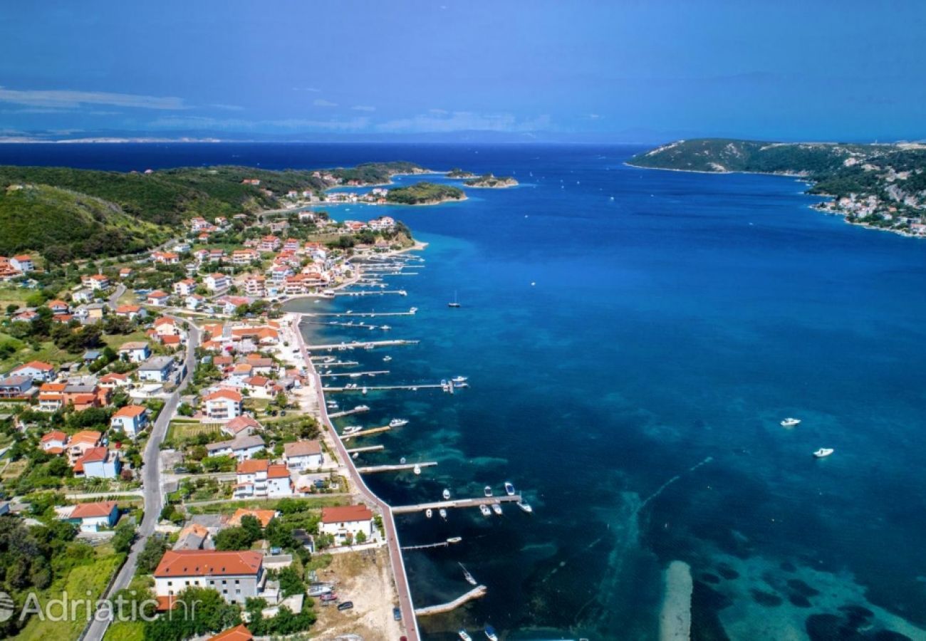 Ferienwohnung in Supetarska Draga - Ferienwohnung in Supetarska Draga mit Meerblick, Balkon, Klimaanlage, W-LAN (4894-1)