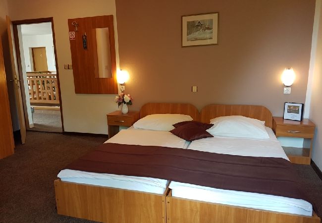 Zimmeranmietung in Rakovica - Zimmer in Rakovica mit W-LAN (4958-1) Zimmeranmietung in Rakovica - Zimmer in Rakovica mit W-LAN (4958-1)