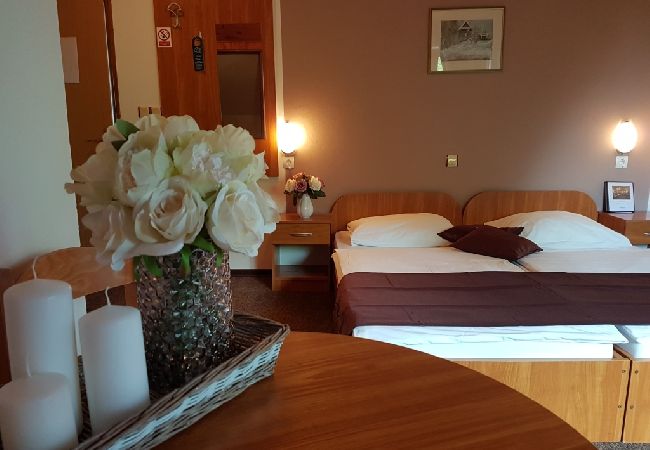 Zimmeranmietung in Rakovica - Zimmer in Rakovica mit W-LAN (4958-1) Zimmeranmietung in Rakovica - Zimmer in Rakovica mit W-LAN (4958-1)