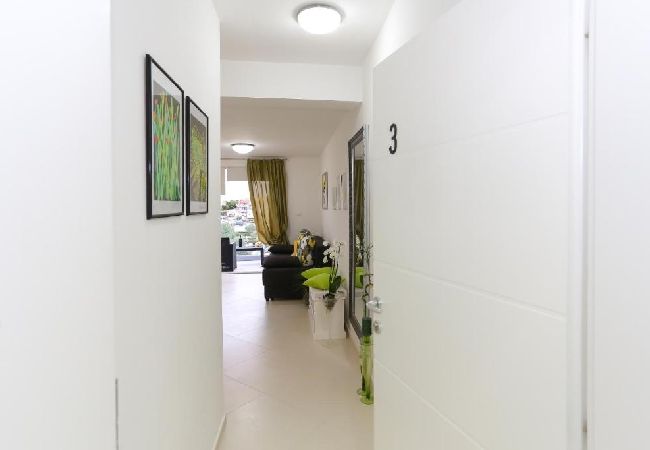 Ferienwohnung in Tribunj - Ferienwohnung in Tribunj mit Meerblick, Balkon, Klimaanlage, W-LAN (4953-3) Ferienwohnung in Tribunj - Ferienwohnung in Tribunj mit Meerblick, Balkon, Klimaanlage, W-LAN (4953-3)