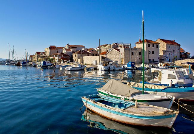Ferienwohnung in Tribunj - Ferienwohnung in Tribunj mit Meerblick, Balkon, Klimaanlage, W-LAN (4953-3) Ferienwohnung in Tribunj - Ferienwohnung in Tribunj mit Meerblick, Balkon, Klimaanlage, W-LAN (4953-3)