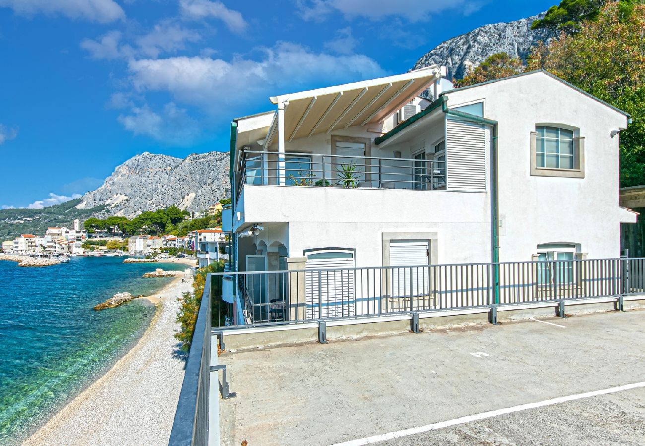 Ferienwohnung in Drašnice - Ferienwohnung in Drašnice mit Meerblick, Terrasse, Klimaanlage, W-LAN (4992-1)