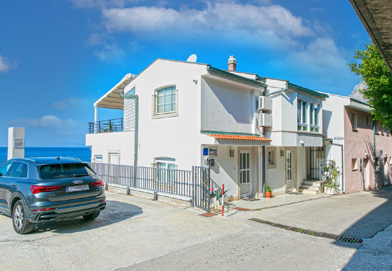 Ferienwohnung in Drašnice - Ferienwohnung in Drašnice mit Meerblick, Terrasse, Klimaanlage, W-LAN (4992-1)