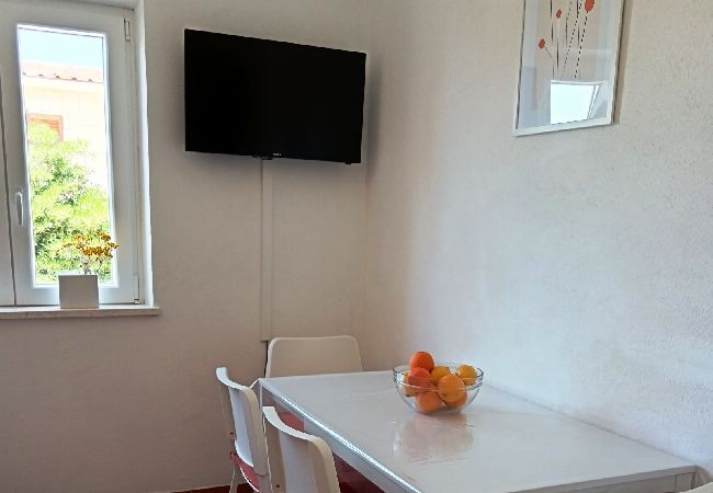 Ferienwohnung in Povlja - Ferienwohnung in Povlja mit Meerblick, Terrasse, Klimaanlage, W-LAN (4991-2) Ferienwohnung in Povlja - Ferienwohnung in Povlja mit Meerblick, Terrasse, Klimaanlage, W-LAN (4991-2)