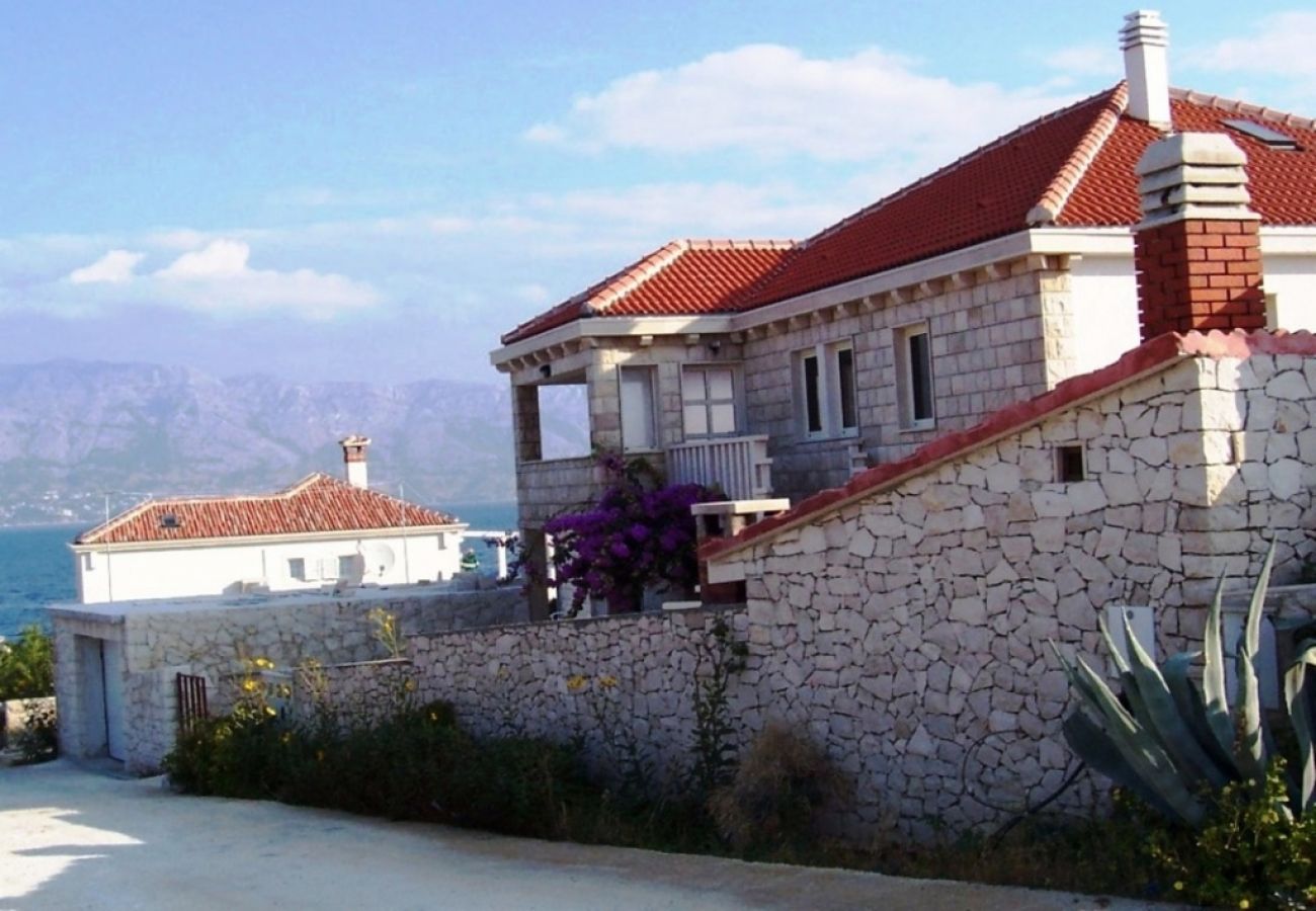 Ferienwohnung in Povlja - Ferienwohnung in Povlja mit Meerblick, Terrasse, Klimaanlage, W-LAN (4991-2)