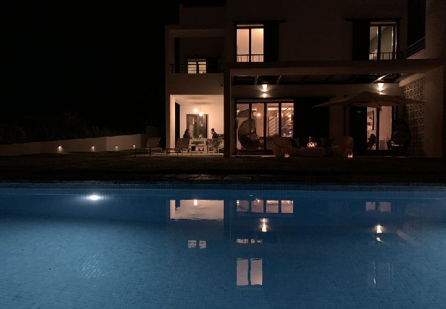 Ferienhaus in Split - Ferienhaus in Split mit Meerblick, Terrasse, Klimaanlage, W-LAN (4937-1) Ferienhaus in Split - Ferienhaus in Split mit Meerblick, Terrasse, Klimaanlage, W-LAN (4937-1)