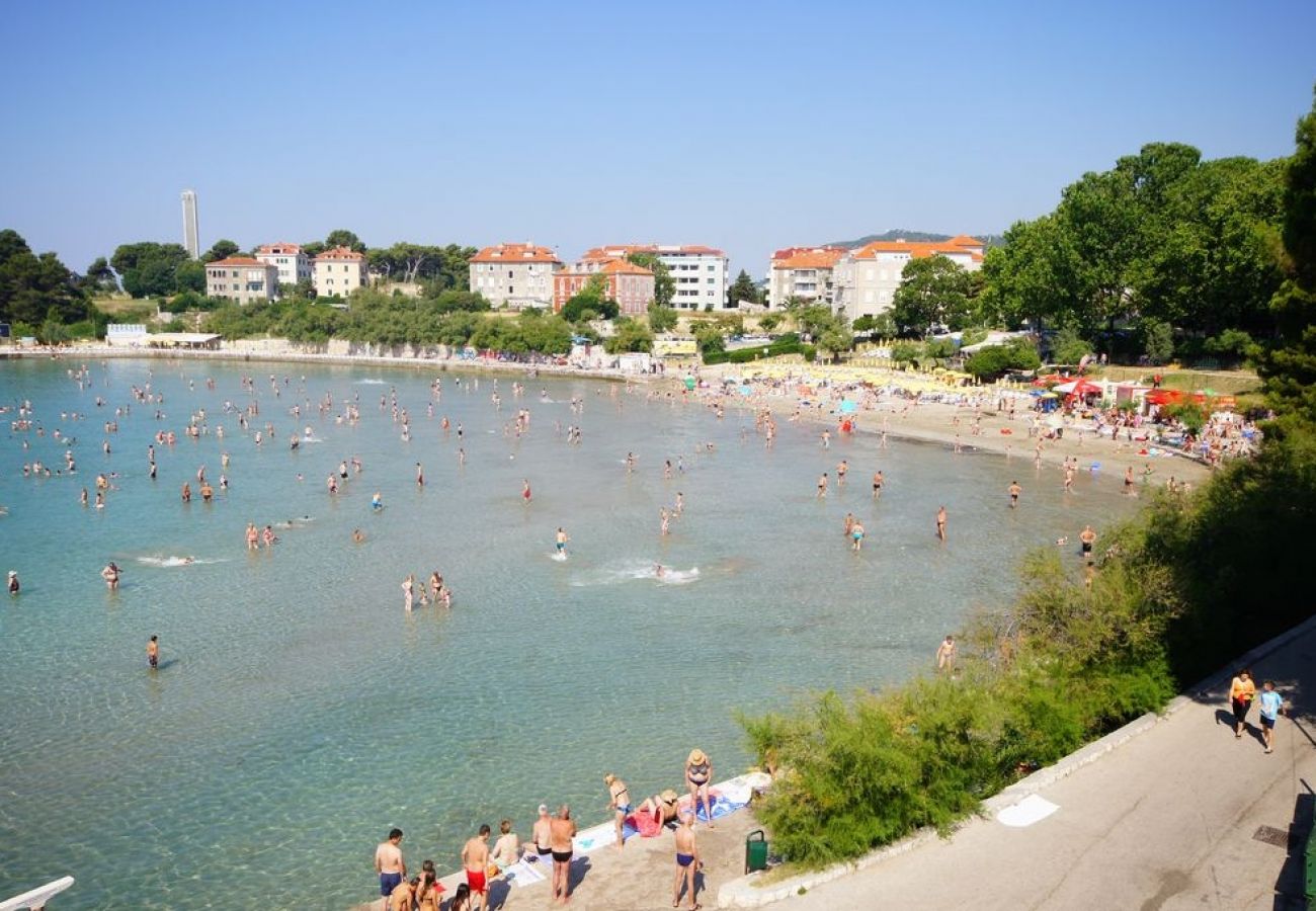 Ferienhaus in Split - Ferienhaus in Split mit Meerblick, Terrasse, Klimaanlage, W-LAN (4937-1)