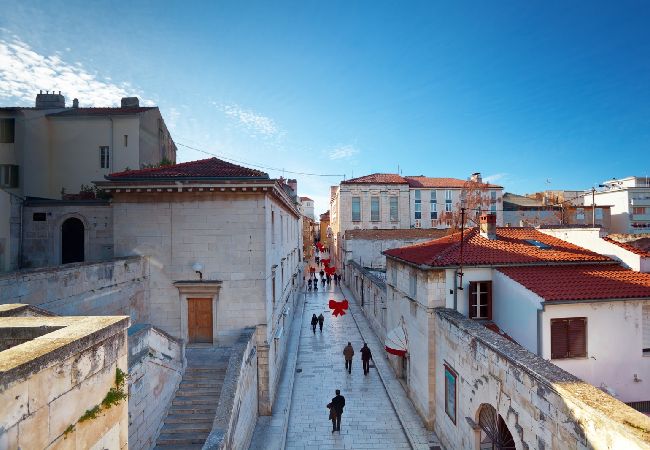 Ferienwohnung in Zadar - Ferienwohnung in Zadar mit Balkon, Klimaanlage, W-LAN (858-3) Ferienwohnung in Zadar - Ferienwohnung in Zadar mit Balkon, Klimaanlage, W-LAN (858-3)