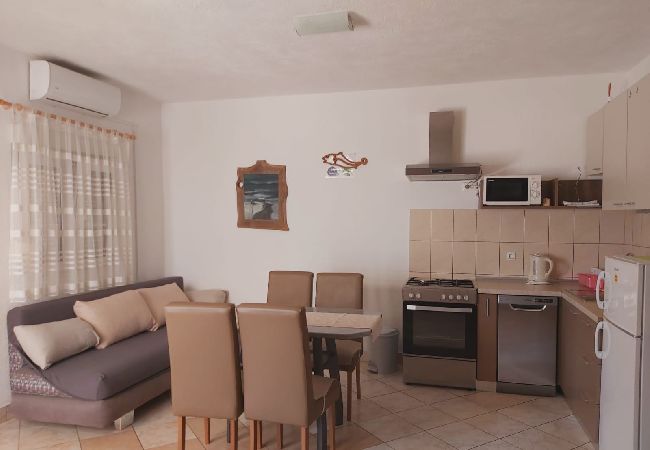 Ferienwohnung in Povlja - Ferienwohnung in Povlja mit Meerblick, Terrasse, Klimaanlage, W-LAN (4936-1) Ferienwohnung in Povlja - Ferienwohnung in Povlja mit Meerblick, Terrasse, Klimaanlage, W-LAN (4936-1)