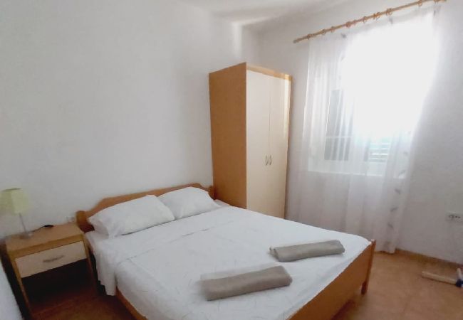 Ferienwohnung in Povlja - Ferienwohnung in Povlja mit Meerblick, Terrasse, Klimaanlage, W-LAN (4936-1) Ferienwohnung in Povlja - Ferienwohnung in Povlja mit Meerblick, Terrasse, Klimaanlage, W-LAN (4936-1)