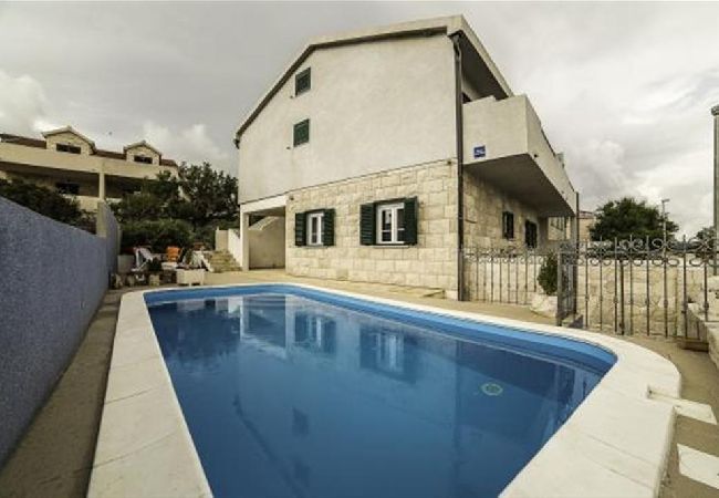 Ferienwohnung in Povlja - Ferienwohnung in Povlja mit Meerblick, Terrasse, Klimaanlage, W-LAN (4936-1) Ferienwohnung in Povlja - Ferienwohnung in Povlja mit Meerblick, Terrasse, Klimaanlage, W-LAN (4936-1)