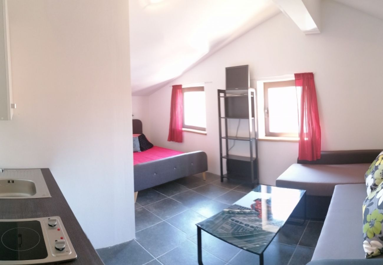 Studio in Funtana - Studioapartment in Funtana mit Klimaanlage, W-LAN, Waschmaschine (4982-4)