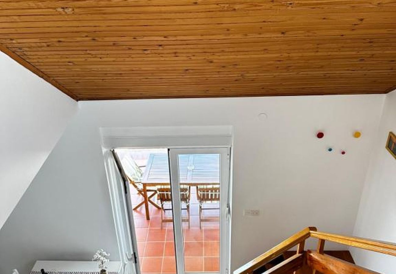 Ferienwohnung in Murter - Ferienwohnung in Murter mit Meerblick, Terrasse, Klimaanlage, W-LAN (5026-1)