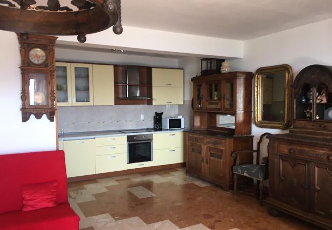 Ferienhaus in Pisak - Ferienhaus in Pisak mit Meerblick, Terrasse, Klimaanlage, W-LAN (5023-4) Ferienhaus in Pisak - Ferienhaus in Pisak mit Meerblick, Terrasse, Klimaanlage, W-LAN (5023-4)