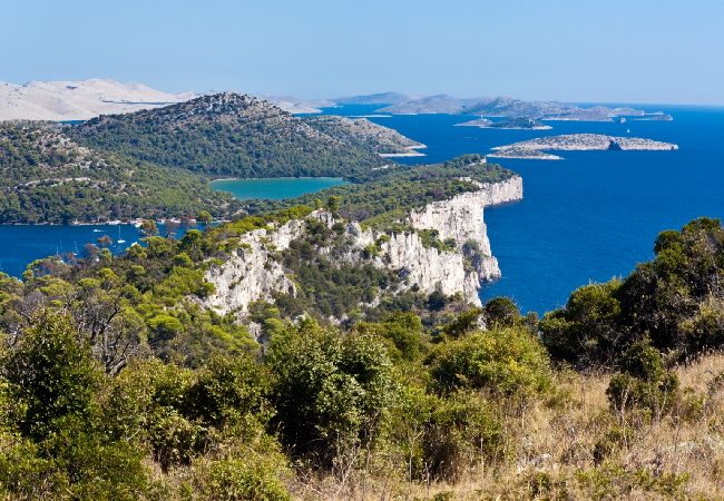 Ferienwohnung in Tribunj - Ferienwohnung in Tribunj mit Meerblick, Balkon, Klimaanlage, W-LAN (5034-2) Ferienwohnung in Tribunj - Ferienwohnung in Tribunj mit Meerblick, Balkon, Klimaanlage, W-LAN (5034-2)