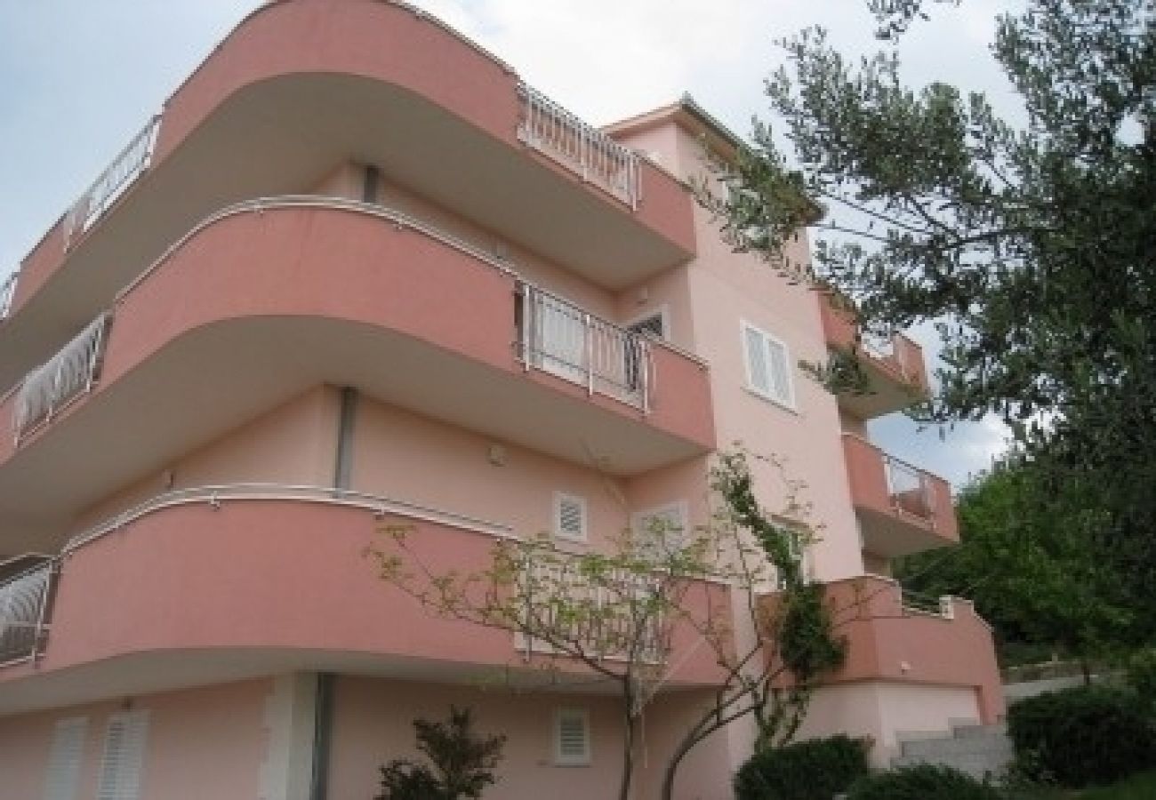 Ferienwohnung in Okrug Gornji - Ferienwohnung in Okrug Gornji mit Meerblick, Balkon, Klimaanlage, W-LAN (5048-5)