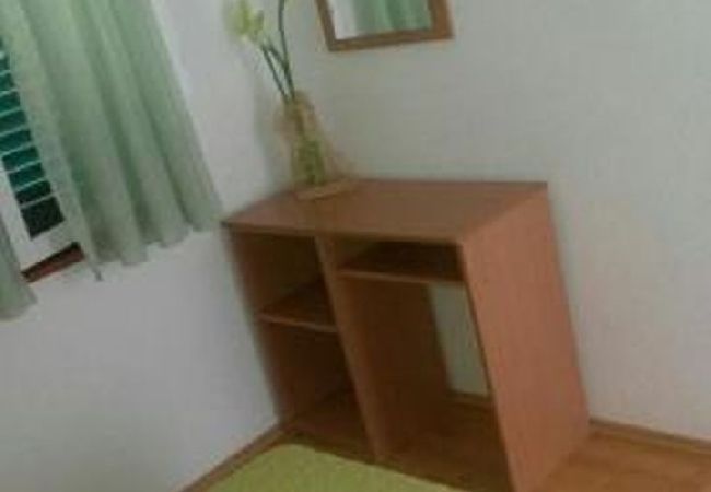 Ferienwohnung in Seget Vranjica - Ferienwohnung in Seget Vranjica mit Meerblick, Balkon, Klimaanlage, W-LAN (5052-4) Ferienwohnung in Seget Vranjica - Ferienwohnung in Seget Vranjica mit Meerblick, Balkon, Klimaanlage, W-LAN (5052-4)