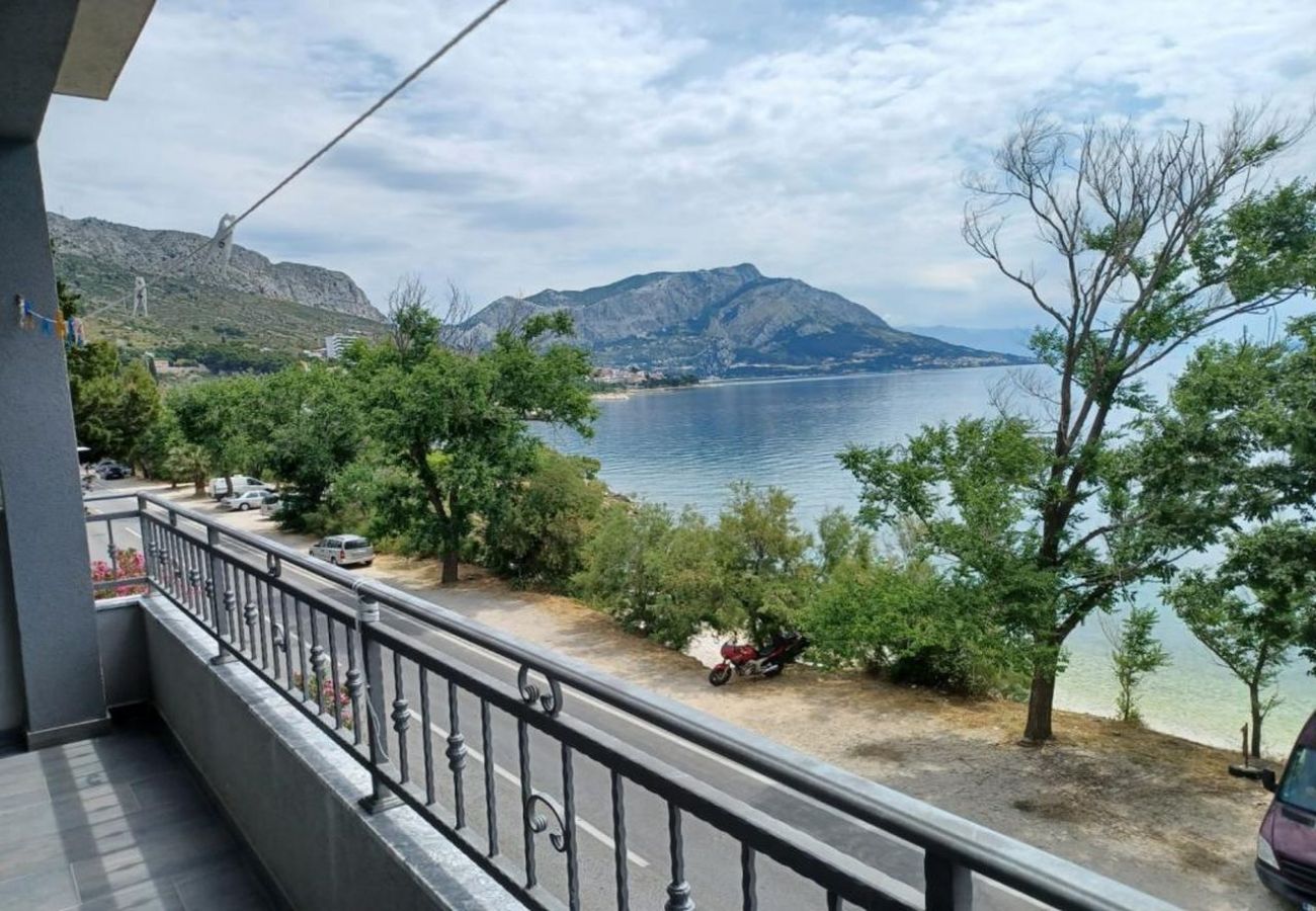 Ferienwohnung in Duce - Ferienwohnung in Duće mit Meerblick, Terrasse, Klimaanlage, W-LAN (5064-1)