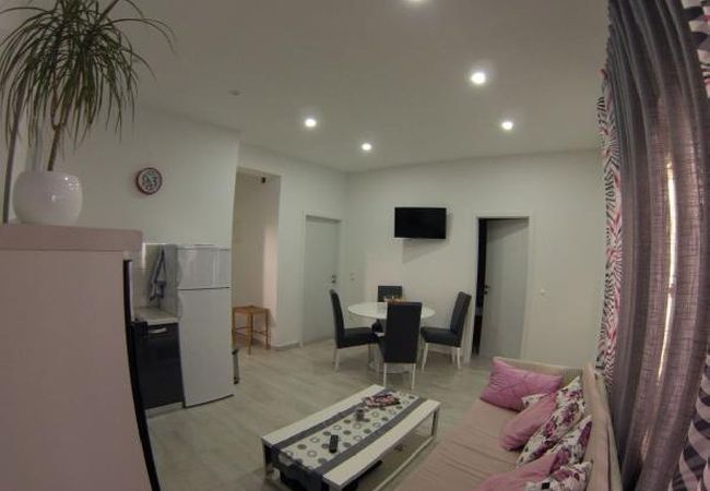 Ferienwohnung in Duce - Ferienwohnung in Duće mit Terrasse, Klimaanlage, W-LAN (5061-1) Ferienwohnung in Duce - Ferienwohnung in Duće mit Terrasse, Klimaanlage, W-LAN (5061-1)