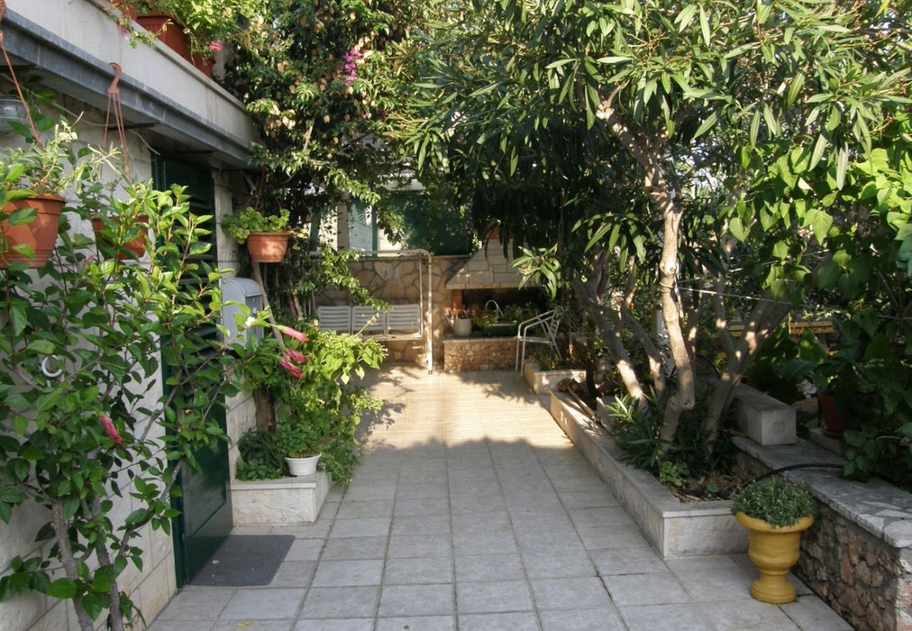 Ferienwohnung in Bol - Ferienwohnung in Bol mit Meerblick, Balkon, Klimaanlage, W-LAN (3416-2)