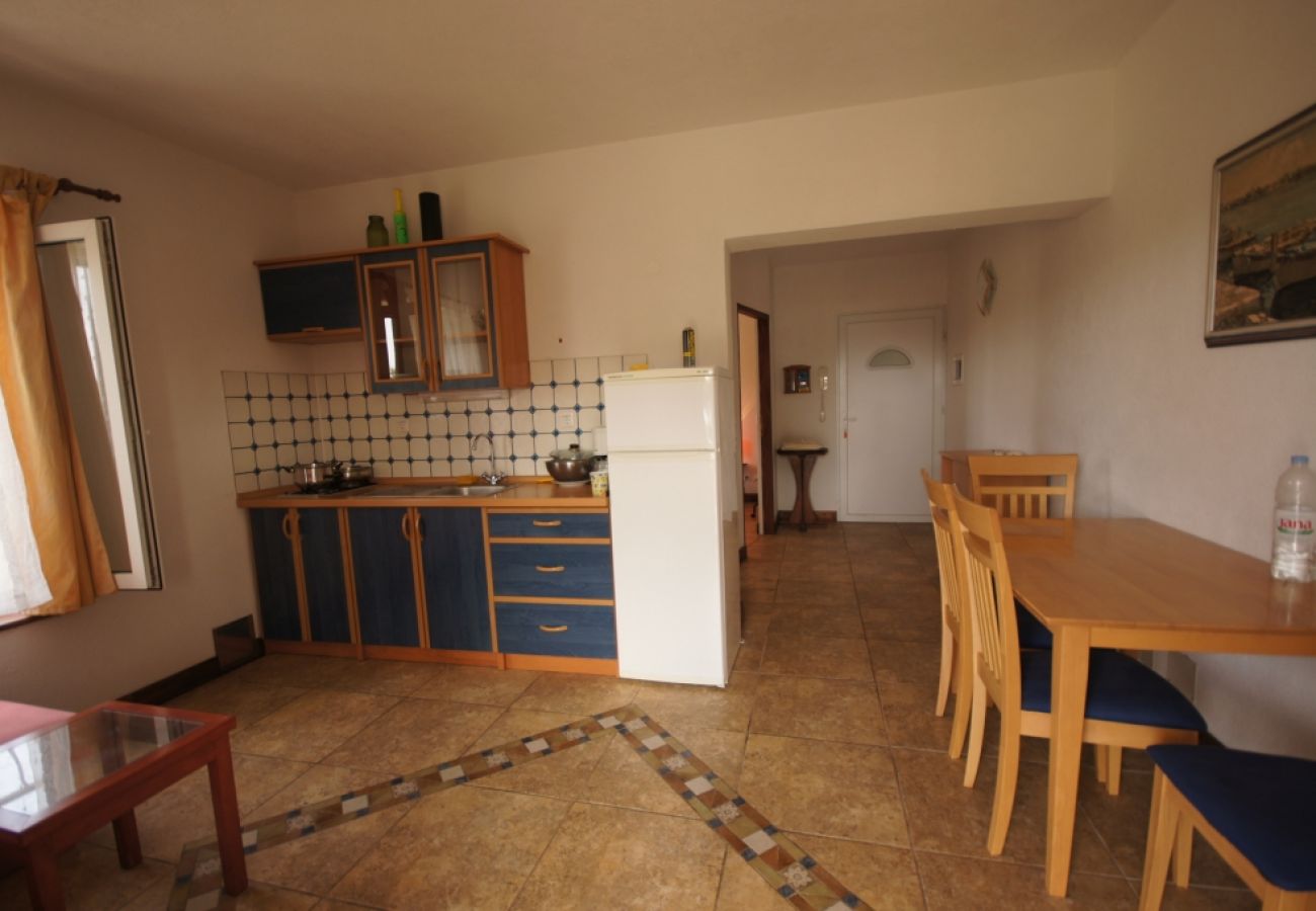 Ferienwohnung in Vodice - Ferienwohnung in Vodice mit Meerblick, Terrasse, Klimaanlage, W-LAN (144-2)