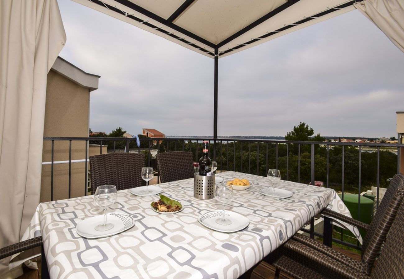 Ferienwohnung in Nin - Ferienwohnung in Zaton (Zadar) mit Meerblick, Balkon, Klimaanlage, W-LAN (685-2)