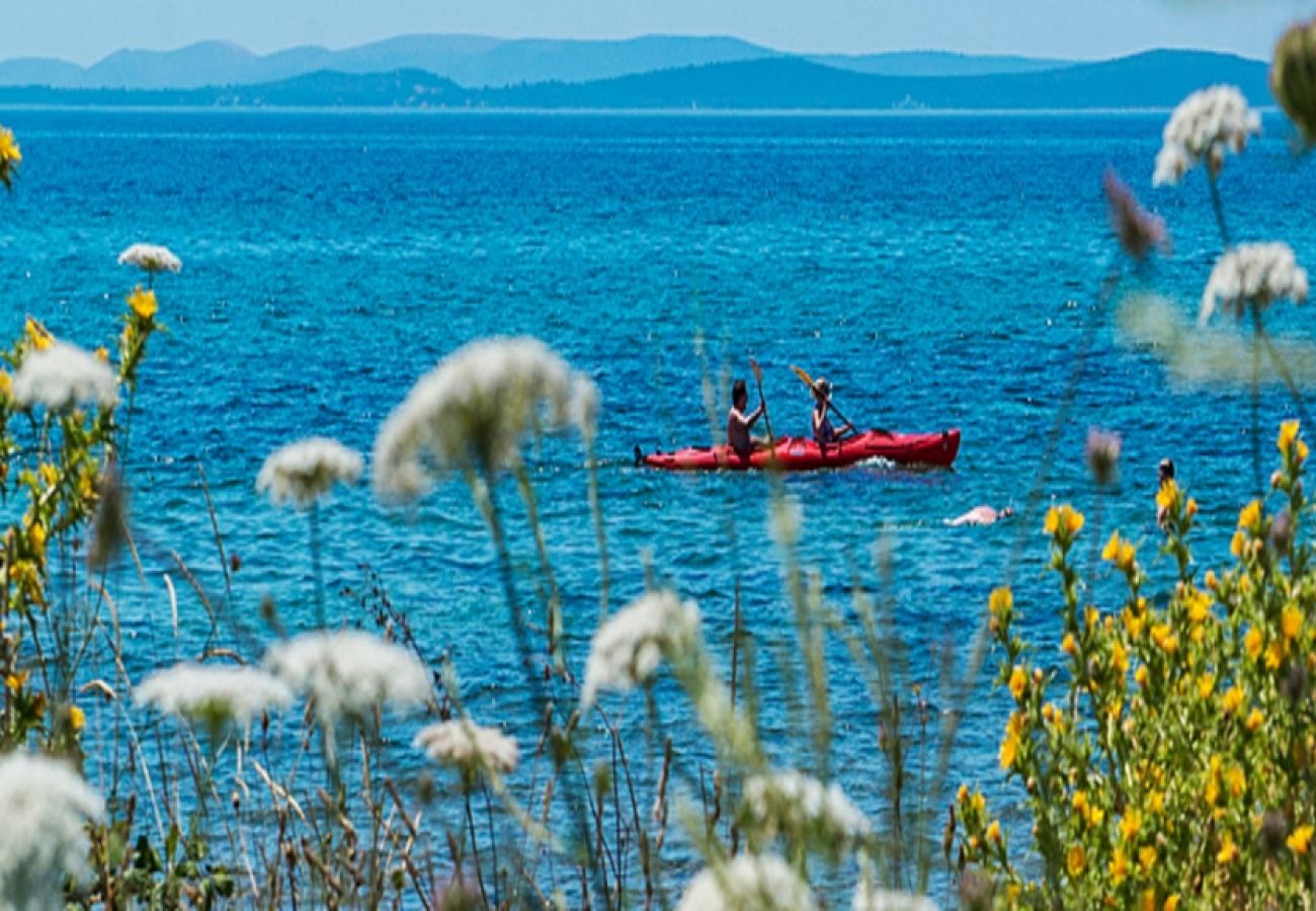 Ferienwohnung in Nin - Ferienwohnung in Zaton (Zadar) mit Meerblick, Balkon, Klimaanlage, W-LAN (685-2)