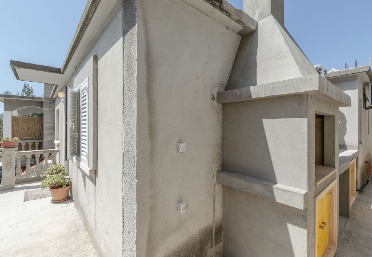 Ferienwohnung in Karbuni - Ferienwohnung in Karbuni mit Meerblick, Balkon, Klimaanlage, W-LAN (5078-3)