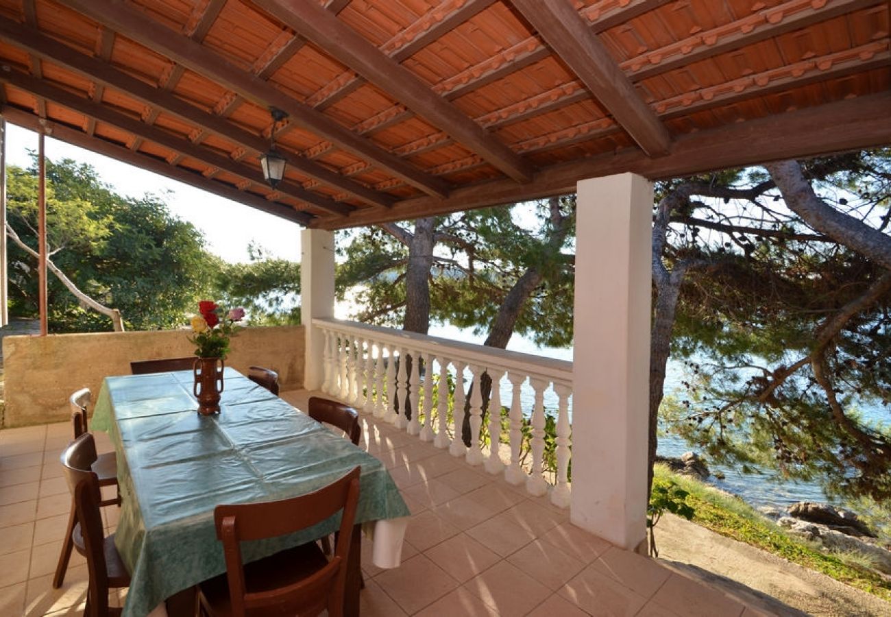 Ferienhaus in Karbuni - Ferienhaus in Karbuni mit Meerblick, Balkon, Klimaanlage, W-LAN (5095-1)