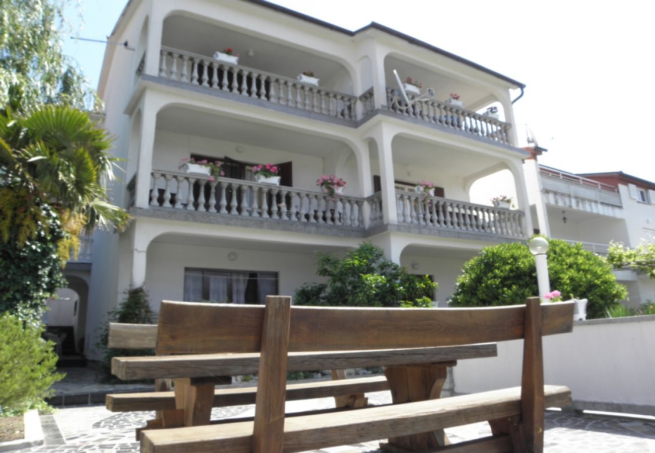 Ferienwohnung in Lopar - Ferienwohnung in Lopar mit Meerblick, Terrasse, W-LAN, Waschmaschine (593-1)