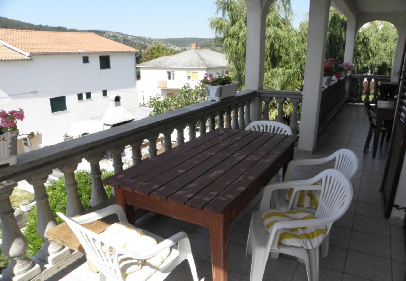 Ferienwohnung in Lopar - Ferienwohnung in Lopar mit Meerblick, Terrasse, W-LAN, Waschmaschine (593-1)