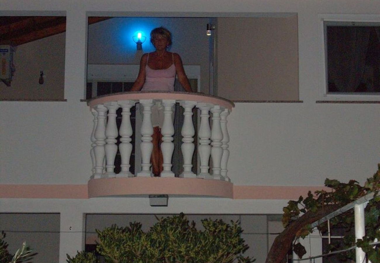 Studio in Nin - Studioapartment in Nin mit Terrasse, Klimaanlage, W-LAN (233-1)