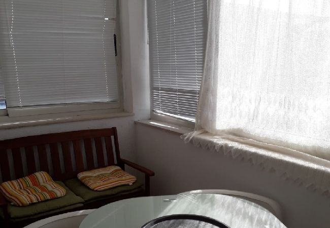 Ferienwohnung in Vinišce - Ferienwohnung in Vinišće mit Meerblick, Terrasse, Klimaanlage, W-LAN (4752-1) Ferienwohnung in Vinišce - Ferienwohnung in Vinišće mit Meerblick, Terrasse, Klimaanlage, W-LAN (4752-1)