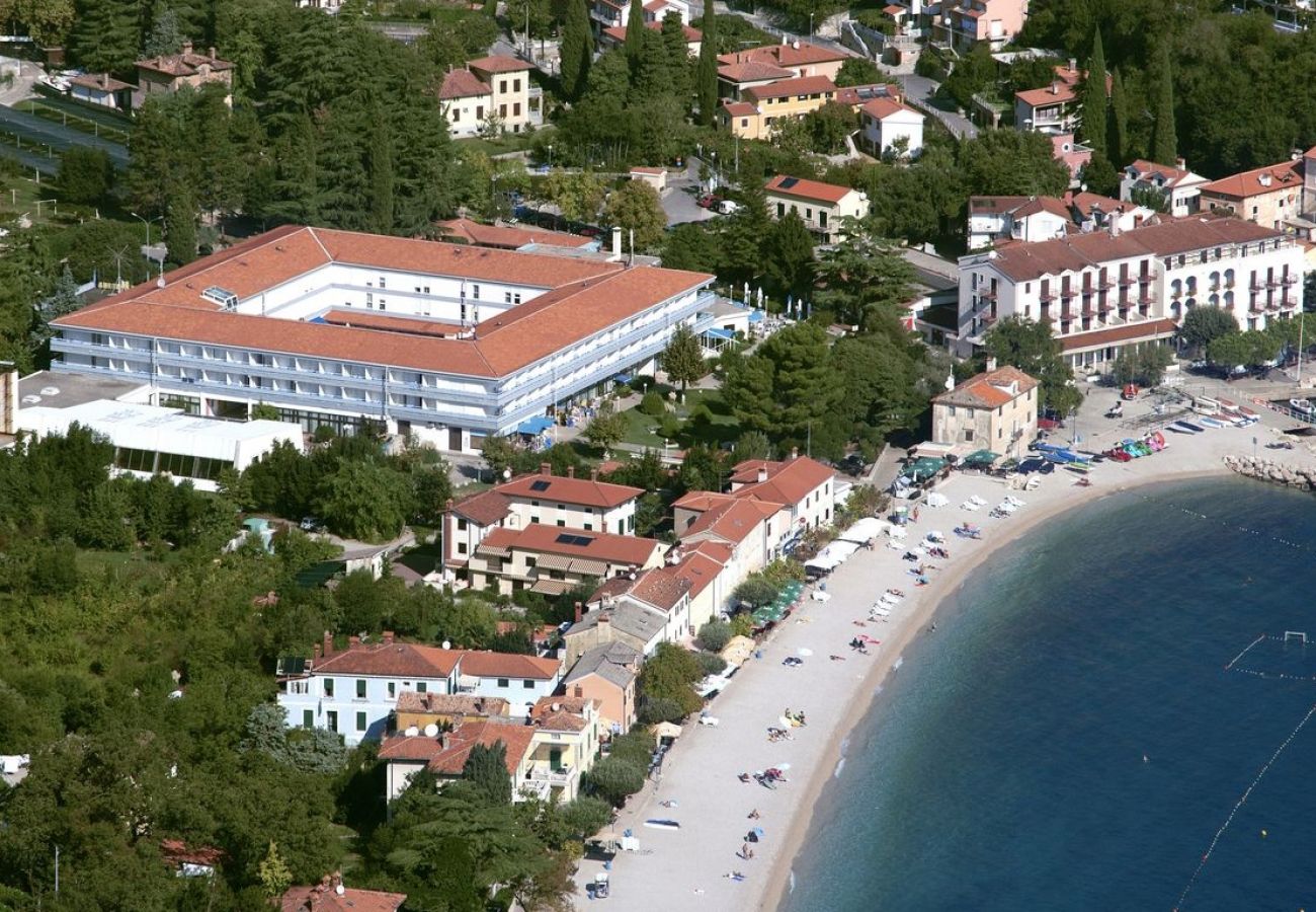 Ferienwohnung in Ika - Ferienwohnung in Ika mit Meerblick, Balkon, Klimaanlage, W-LAN (5025-2)